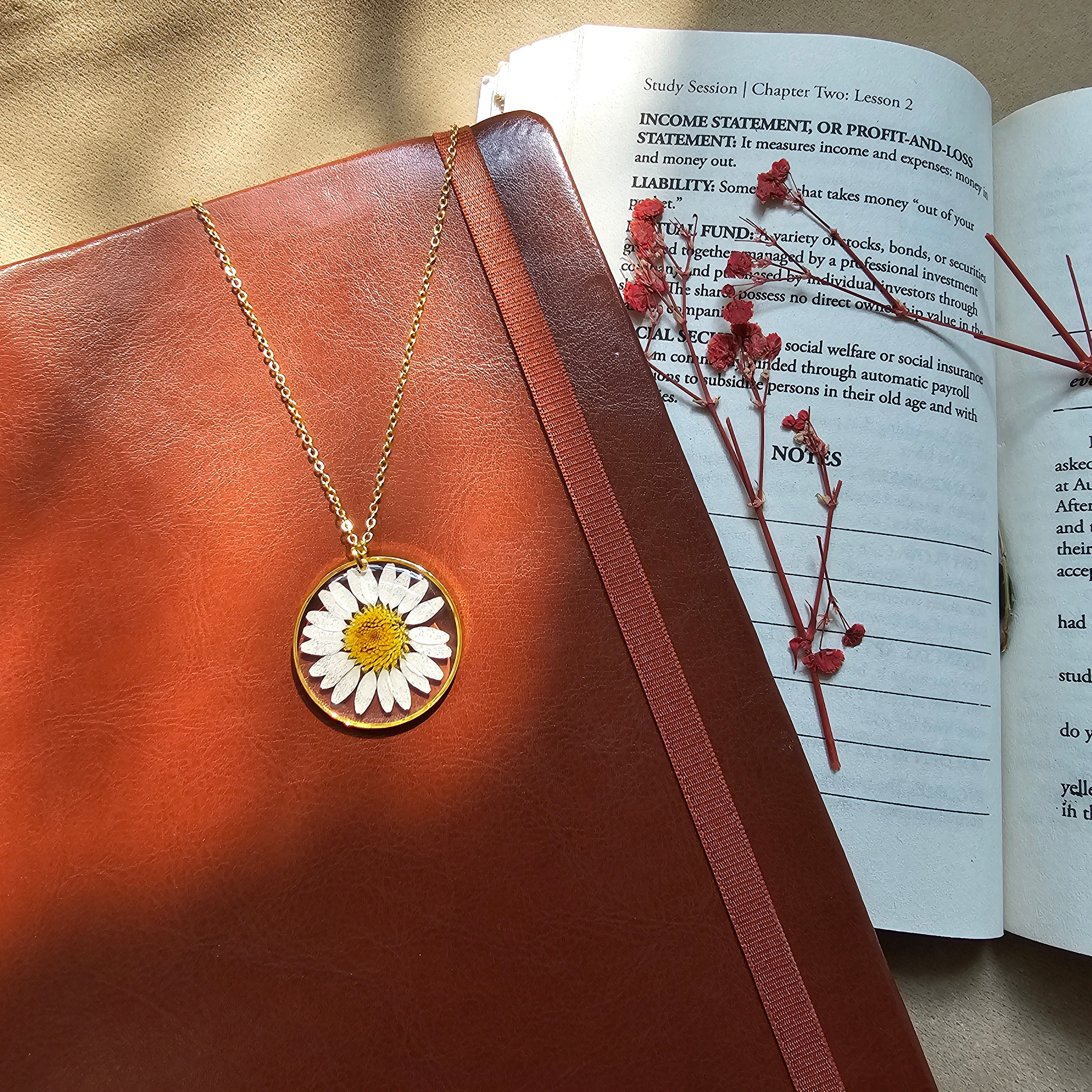 Daisy Bloom Pendant